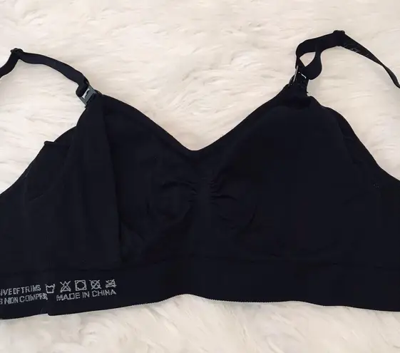 Clip down seamless black nursing bra medium Size undefined