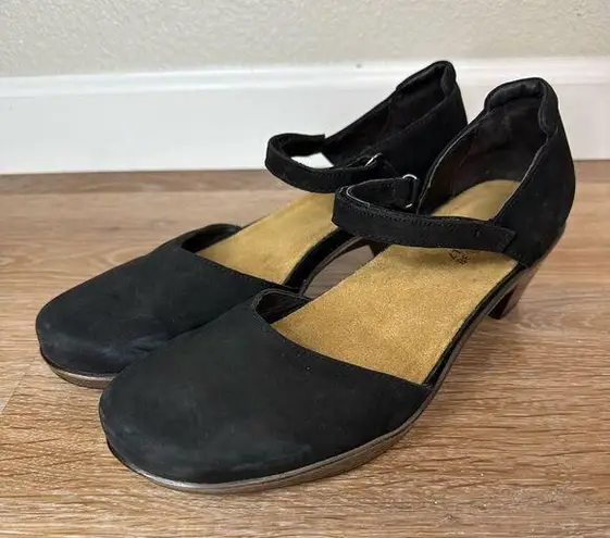 Naot Heel Black Velvet Nubuk Mary Jane Shoes, Size 7