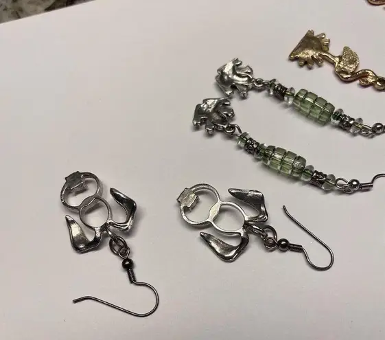 Flamingo Lot Of 3 Earrings Pierced Animals - Dangle Frog / Dog / Bird