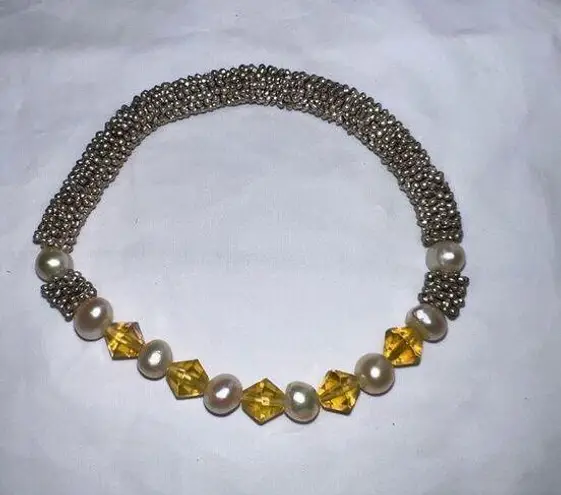 Faux Pearl and Faceted Bead with Stretch Silver Beads Bracelet