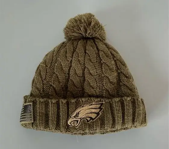 NFL  Eagles womens winter hat knit fleece cuffed salute to service green