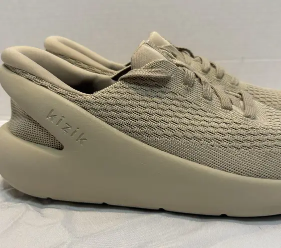 Kizik Roamers Men’s 9.5 Women’s 11 Beige Size undefined