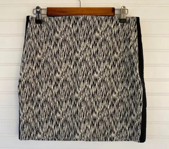 Sandro Cream & Black Silk Pencil Skirt Size 3