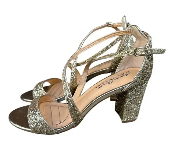 Badgley Mischka Jewel Cook Metallic Glitter Evening Shoe Formal Wedding Cocktail Gold Size 8