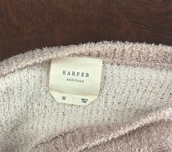 Francesca's Harper Heritage Pink star sweater