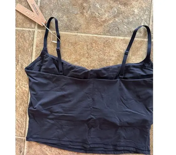 SKIMS Fits Everybody Cropped Cami Onyx Size Large