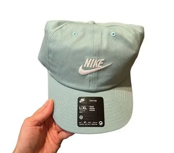 Nike  Club Cap