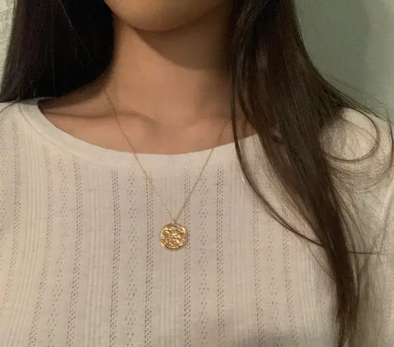 Gold coin necklace brandy melville discount