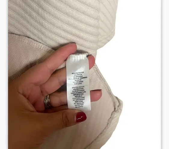 T Tahari NWT Ottoman Waterfall Knit Topper size M