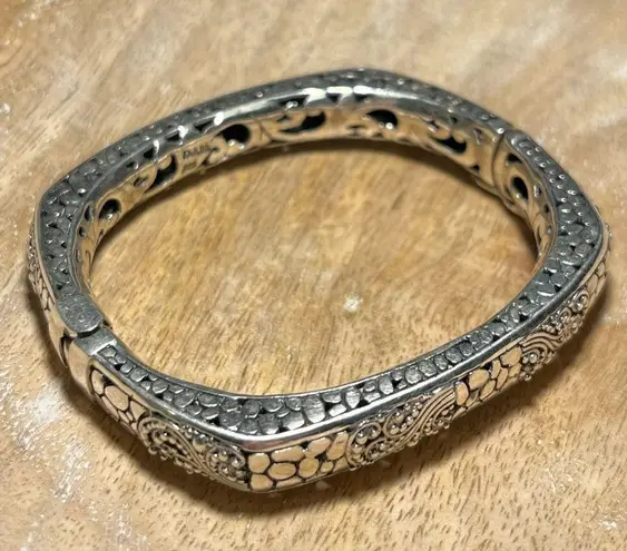 Sterling Silver Sarda Filigree Hinged Bangle Bracelet