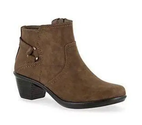 Easy Street NIB $55 Brown Matte Dawnta Strap Harnessed 2” Heel Bootie 7