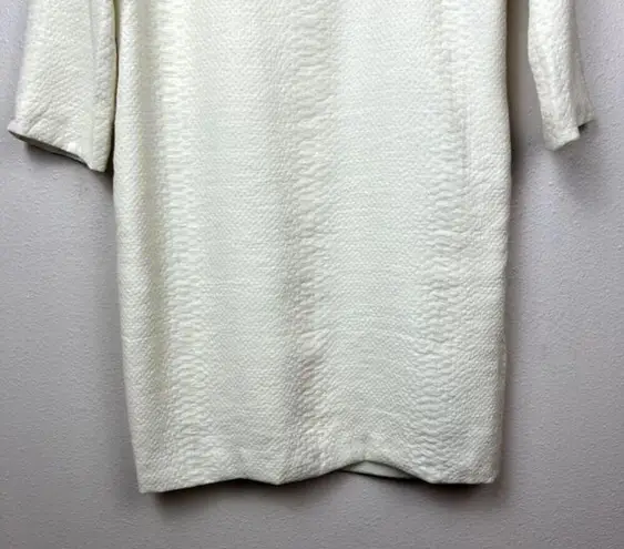 Vince  Snakeskin Jacquard Shift Dress Size 4 Ivory‎ 3/4 Sleeve Pockets Lined