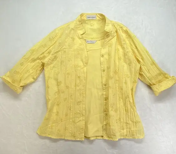 Drapper's and Damon's Yellow Shirt & Tank Womens Medium (No Tag) embroidered