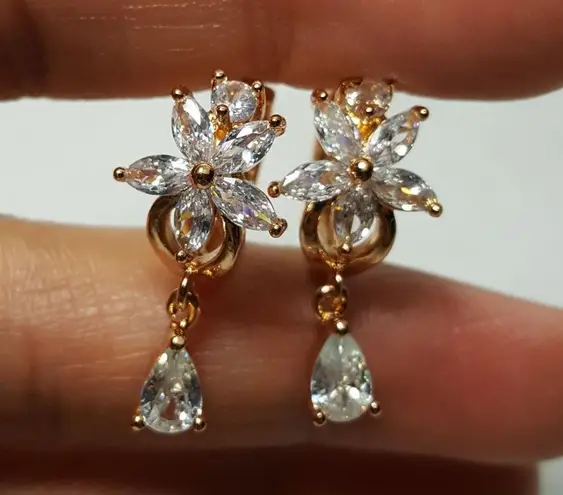 18K Yellow Gold Filled White Zircon Topaz Quartz Hoop Earrings