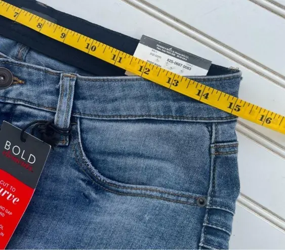 Bold Elements Curvy Fit Flare Leg Jean