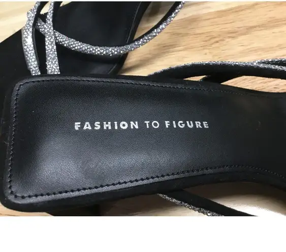 Fashion to figure Nikita Wide Width Women's 10 W Silver Slip-On Dress Sandals