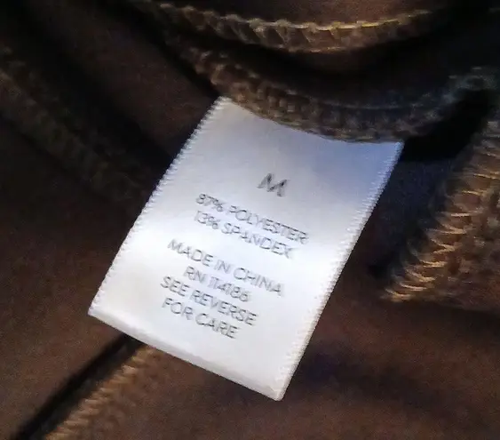 Westport olive green hidden zip ruffle coat size medium