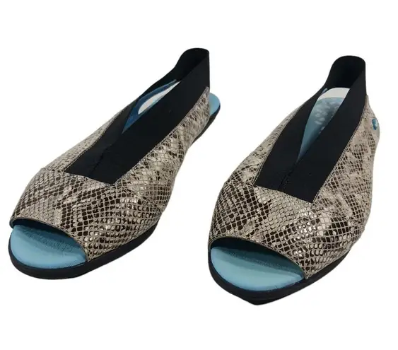 Cloud Footwear Caliber Slip