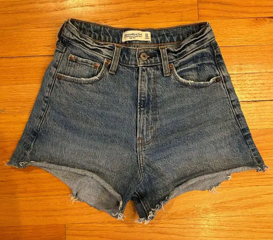 Abercrombie & Fitch High Rise Denim 90s Cut Off Shorts