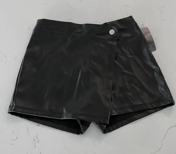 Haley & June Black Faux Leather Skirt Skort Size Women's Small NWT