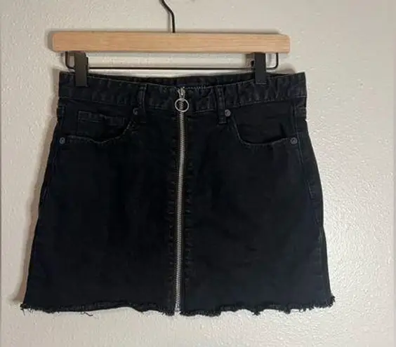 Aeropostale  black denim low rise mini skirt with zipper in front