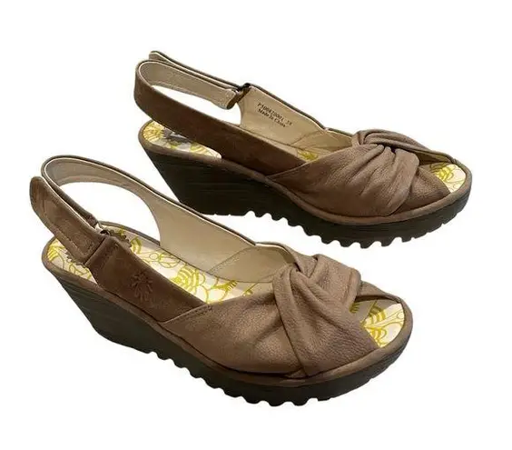 Fly London Yates Taupe Nubuck Wedge Sandal, Sz 39