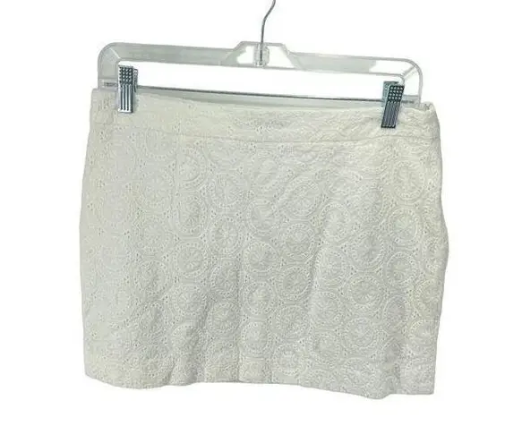 Gap  Women's Casual White Floral Lace Eyelet Mini Skirt Size 8 boho