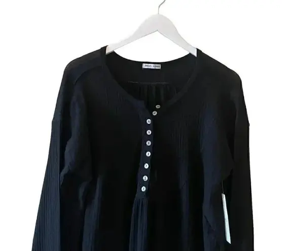 Sweet Romeo Waffle Knit Oversized Henley Tunic Top in Optic Black Size 1X
