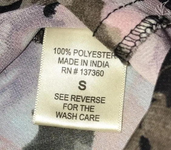 Live 4 Truth LOVE 4 TRUTH floral wrap semi sheer snap closure hi-low tunic NEW size S