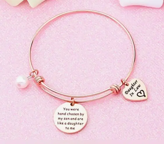 Daughter In Law Bracelet in Rose Gold