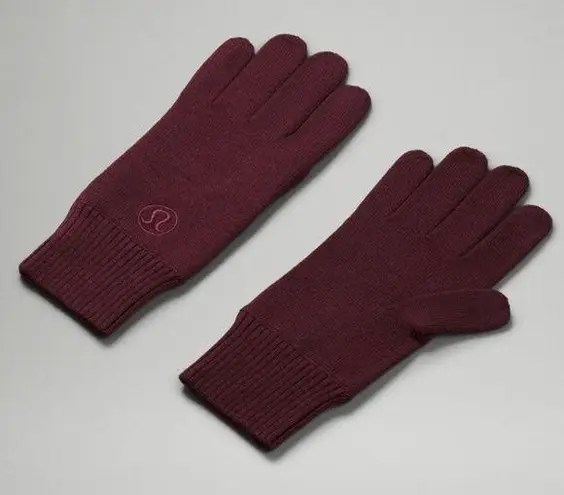 Lululemon  Warm Revelation Merino Wool Tech Gloves Cassis Nwt