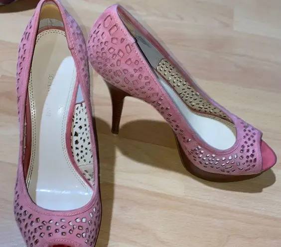 Enzo Angiolini Pink Stiletto Peep Toe cut Out 5” Heels Pumps Shoes size 7.5