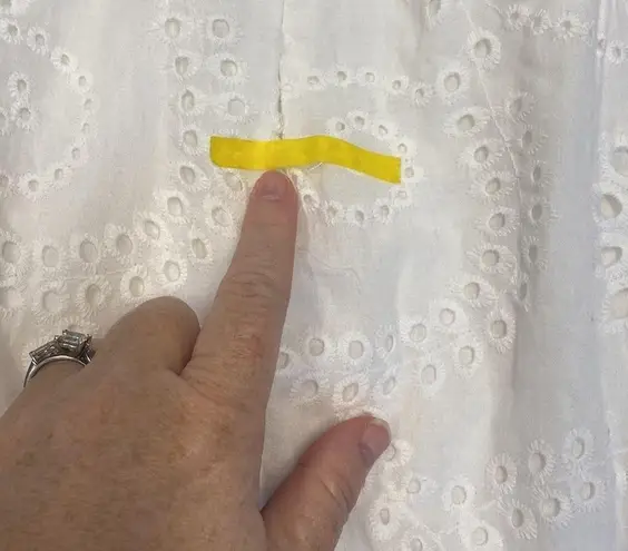 Lost + Wander Women's White Dress size L NWT- flawed see photo (b16)