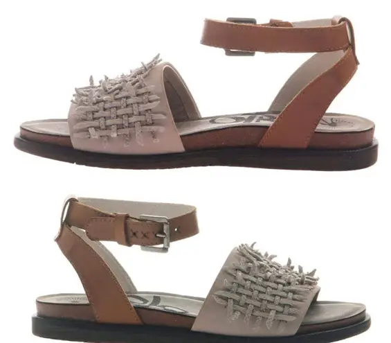 OTBT Voyage Dove Grey Leather Sandals