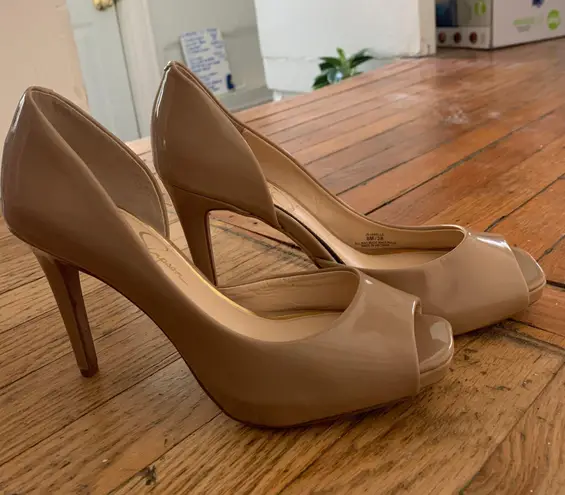 Jessica Simpson Nude Peep Toe Pumps