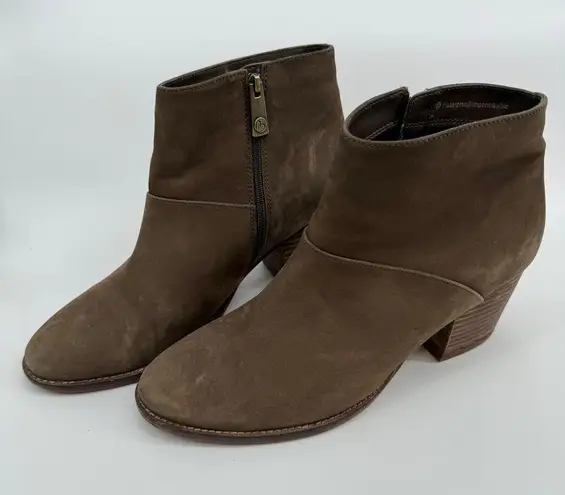 Blondo  Nelli Waterproof Leather Ankle Boots Taupe Nubuck/Side Zip 9