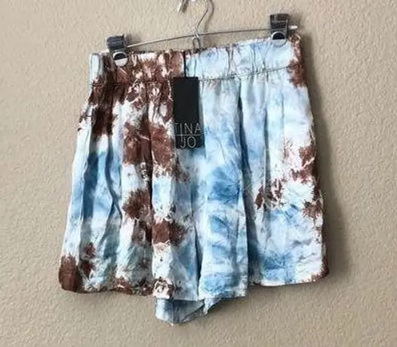 NWT Tina + jo pull on satin tie dye shorts