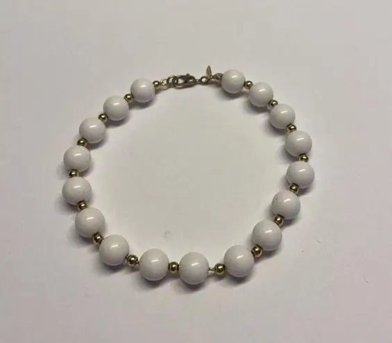 Monet Vintage Signed  White Bead / Gold Tone Beaded Bracelet