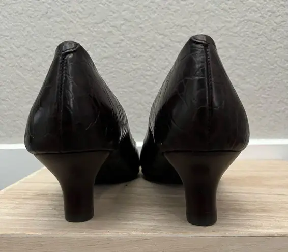 Aerosoles Brown Leather Square Toe Kitten Heels 8.5B