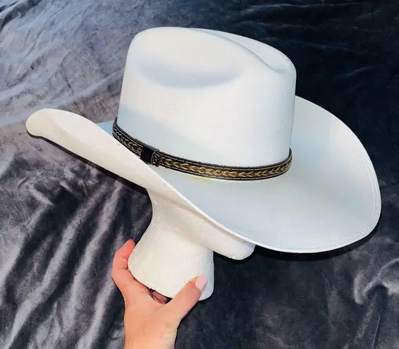 White Vintage Western Hat Stiff Brim