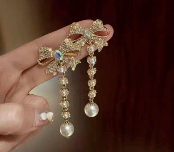 Women's Pearl Rhinestone Bow Tassel Dangle Drop Earrings Gold