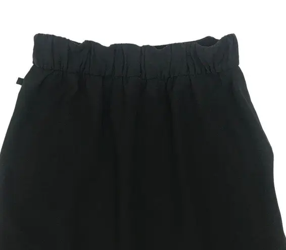 Lululemon Noir Skirt (2)