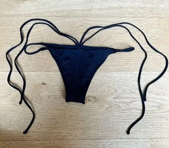 frankie's bikinis  - Side Tie Bottoms in Black