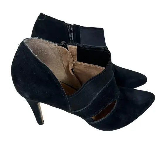 Corso Como Black Suede Leather Pull On Stiletto Heels Booties Size 7.5