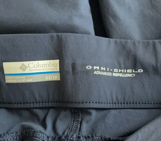 Columbia Women's  Blue Omni Shield Repellent Ankle Pants Size XS EUC #2855