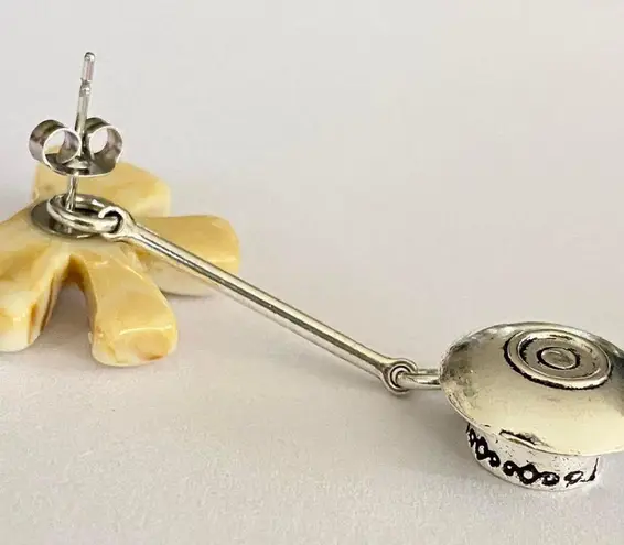 Handmade Kawaii ribbon & tea cup dangle earrings 💚 2WAY & original :)