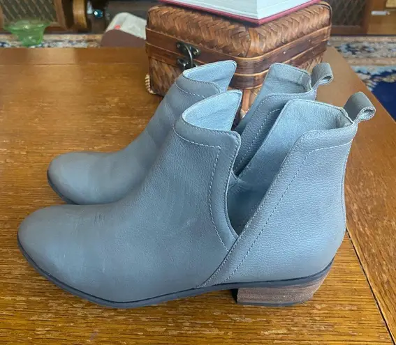 sbicca  Vintage Collection Boots Womens 7.5 Gray Leather Booties