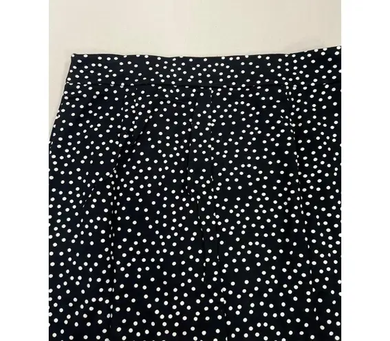 T Tahari Midi Pencil Skirt Size M Black White Polka Dot Slit Leg Tummy Control