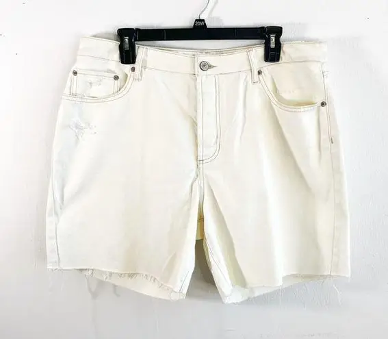 House of Harlow  1960 Shorts Revolve Off White High Rise Mom Bermuda Sz 32 NWT