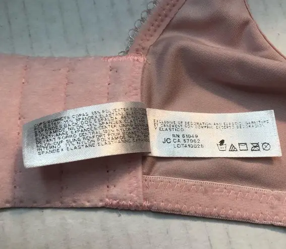 Wacoal Bra Basic Beauty Spacer Underwire T-Shirt Bra in Pink Sz 36DD GUC #853192
